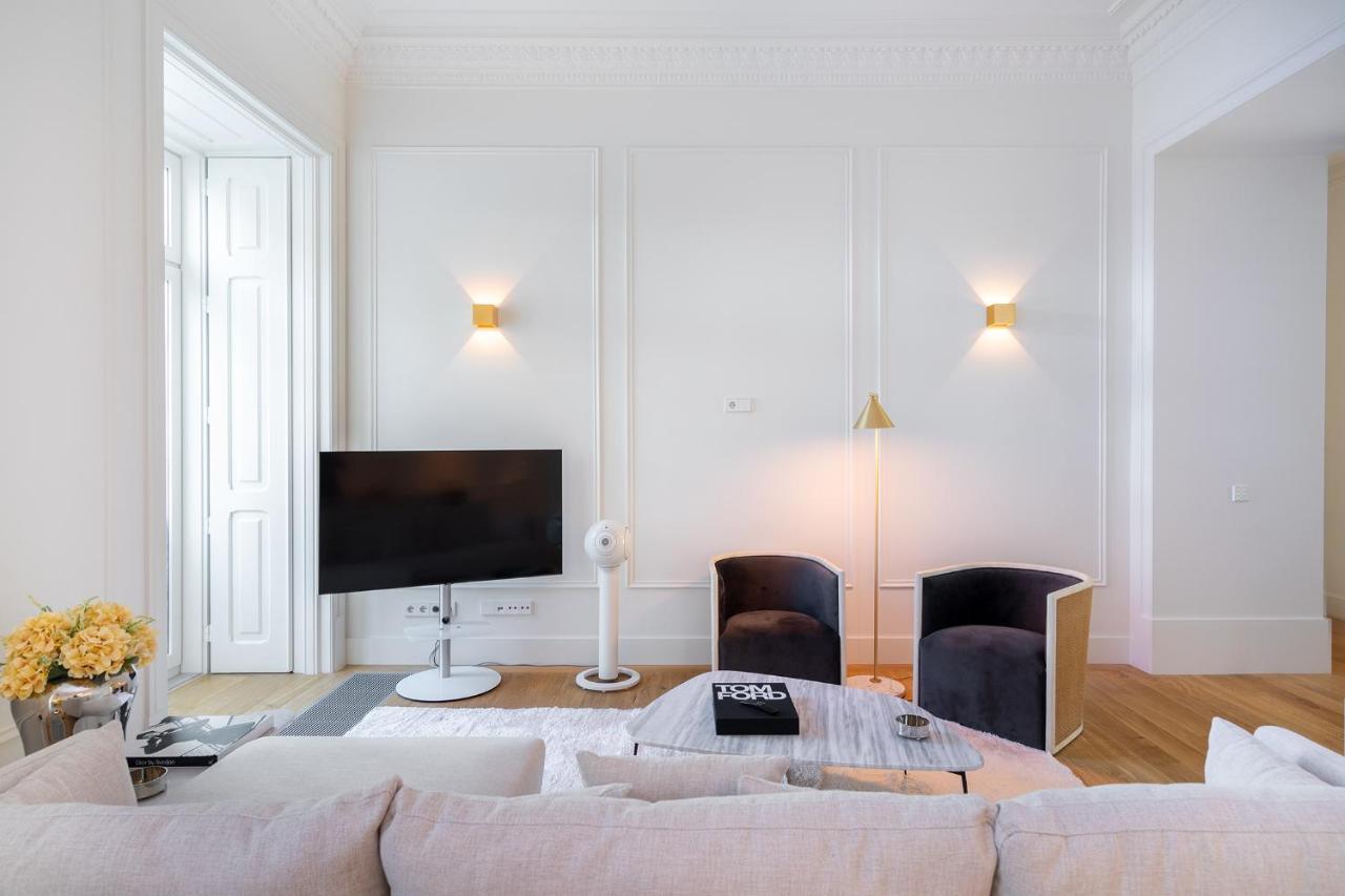 Whome | Av. Da Liberdade Deluxe Apartment W/ S-Pool, Gym & Parking Лиссабон Экстерьер фото