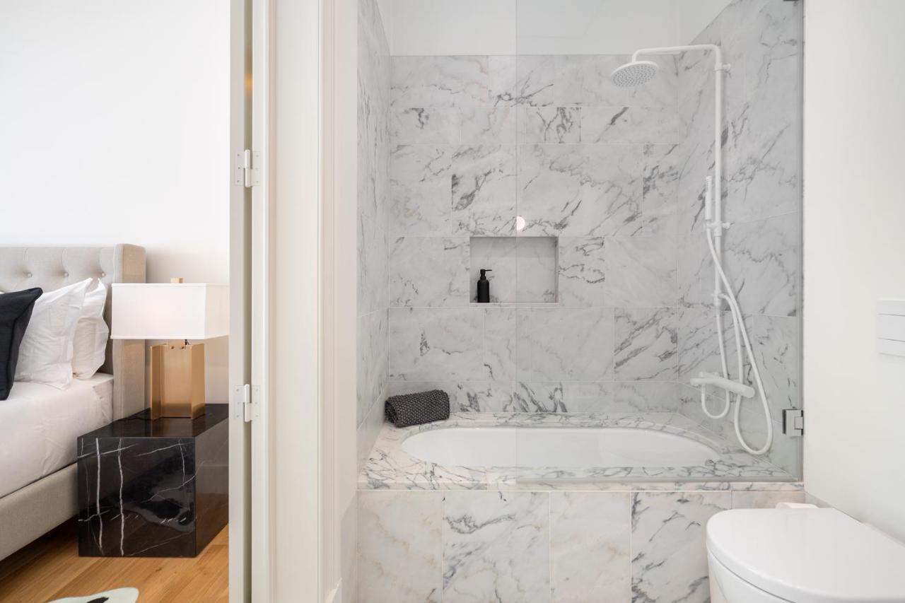 Whome | Av. Da Liberdade Deluxe Apartment W/ S-Pool, Gym & Parking Лиссабон Экстерьер фото